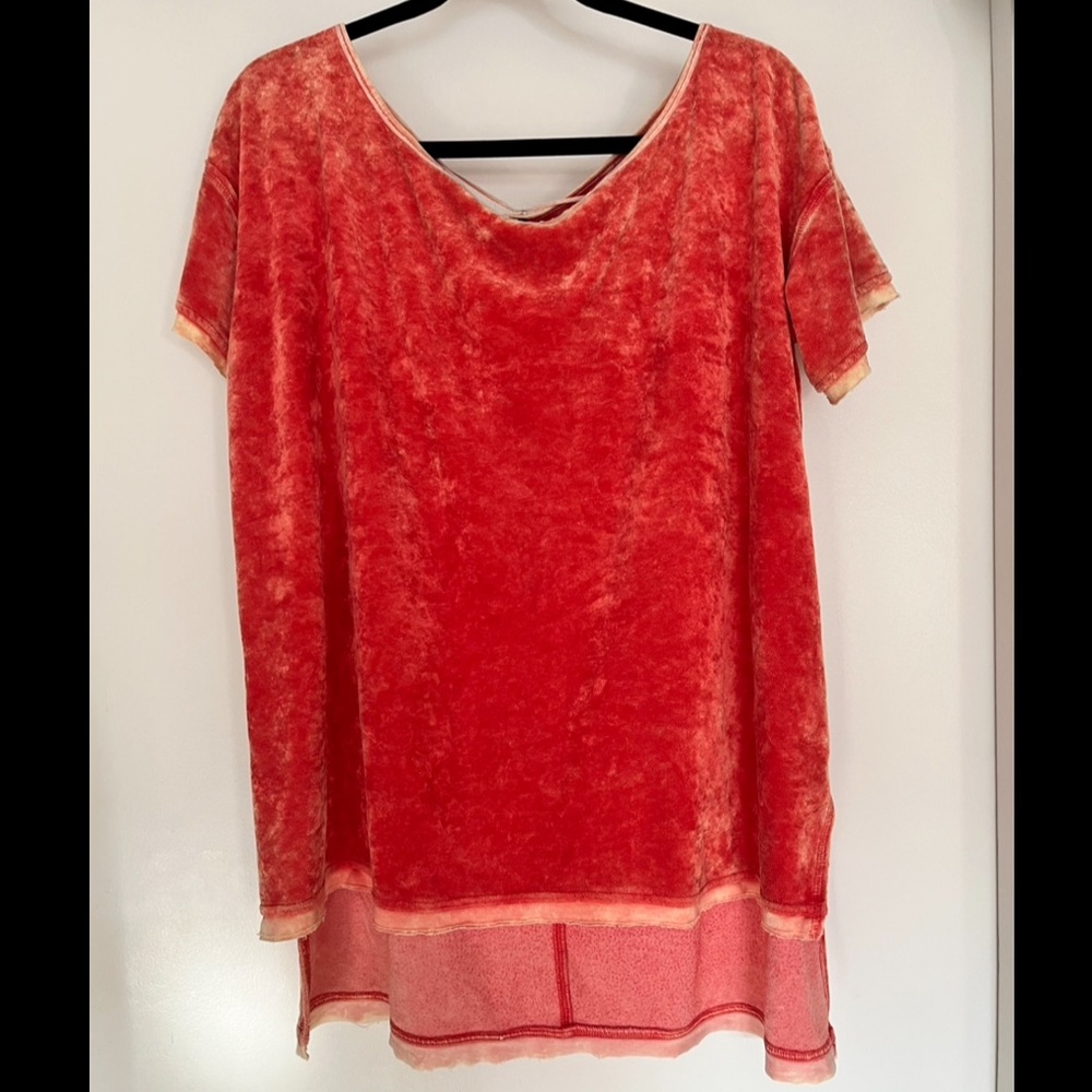 Oversized orange crushed velvet top
